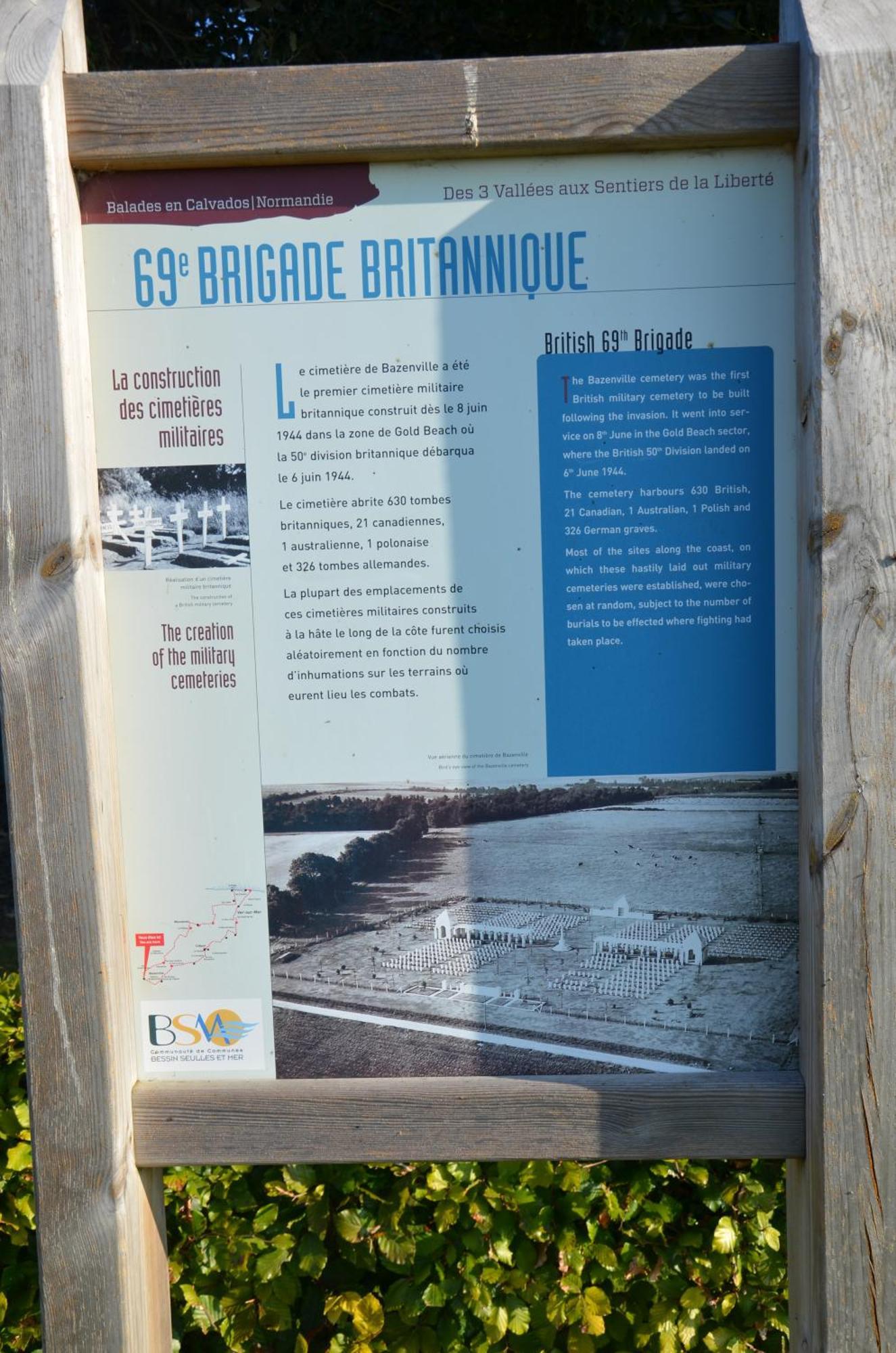 O Grenier De L'Artiste Apartment Bazenville Bagian luar foto