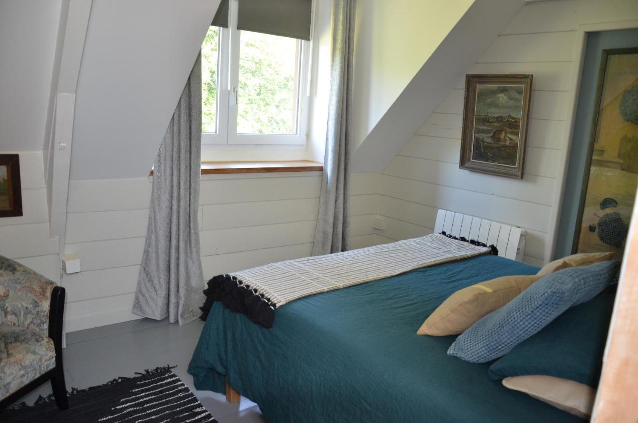 O Grenier De L'Artiste Apartment Bazenville Bagian luar foto